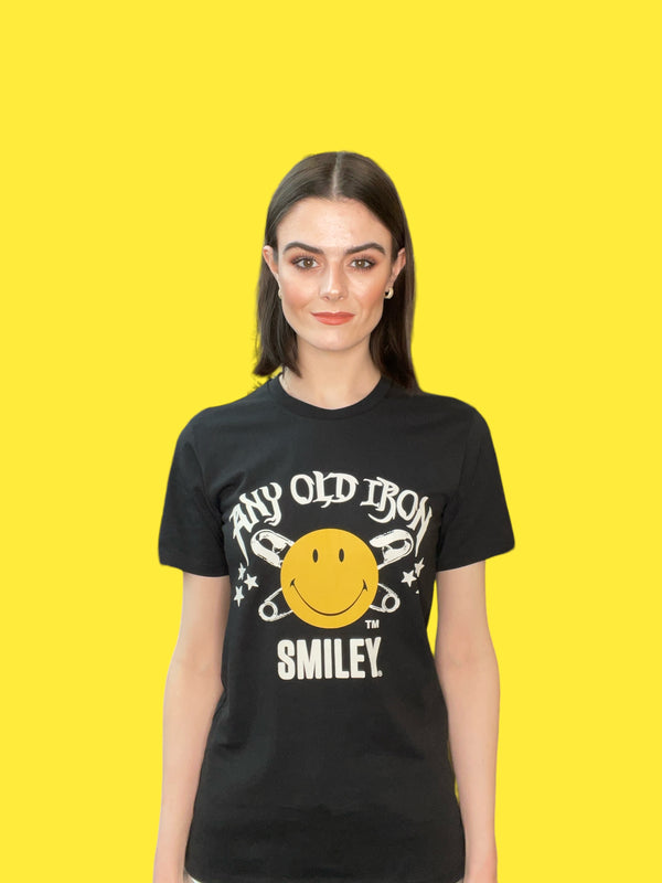 Any Old Iron x Smiley Logo T-Shirt