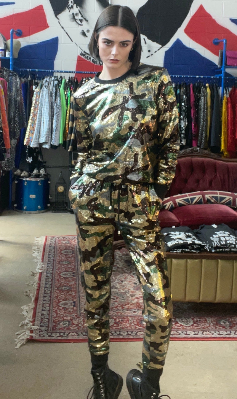 Cualquier viejo jogger de camuflaje de hierro