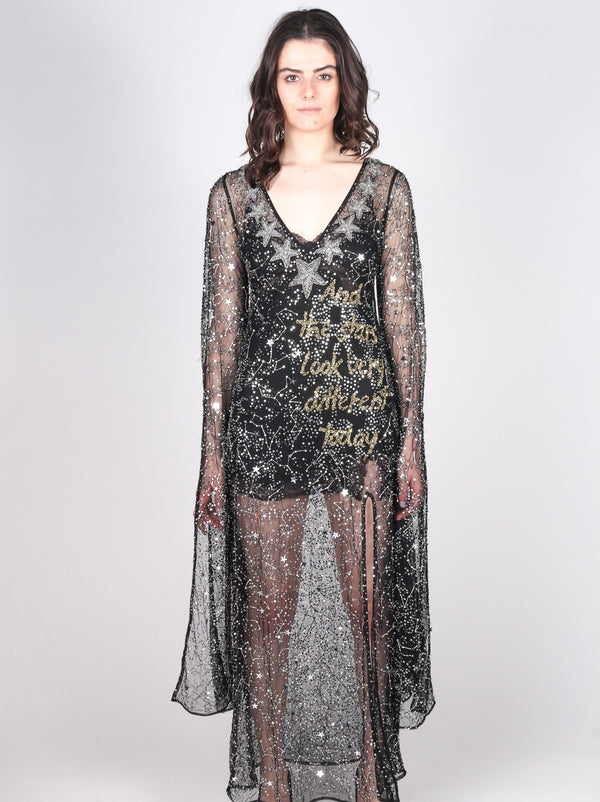 Cualquier vestido viejo de hierro y las estrellas