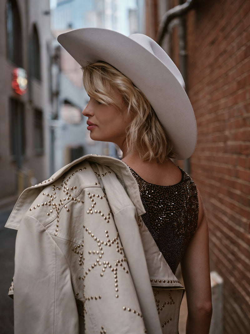 Any Old Iron Starburst Cream Moto