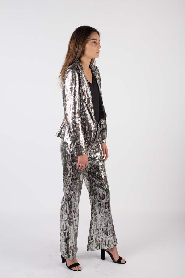 Cualquier viejo traje de Iron Tyler