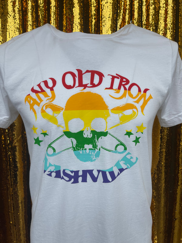 Camiseta blanca con logo de arco iris para hombre de Any Old Iron